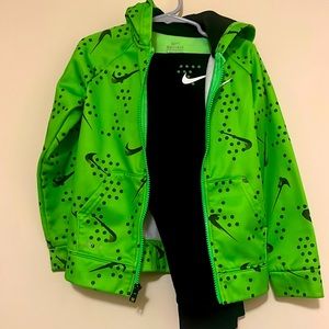 Nike Sweater and Sweat Pants 4T